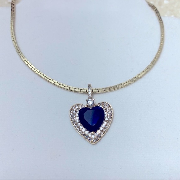 Elegant 14k Gold Plated Necklace with Blue Heart Pendant with zircons. - Picture 2 of 4